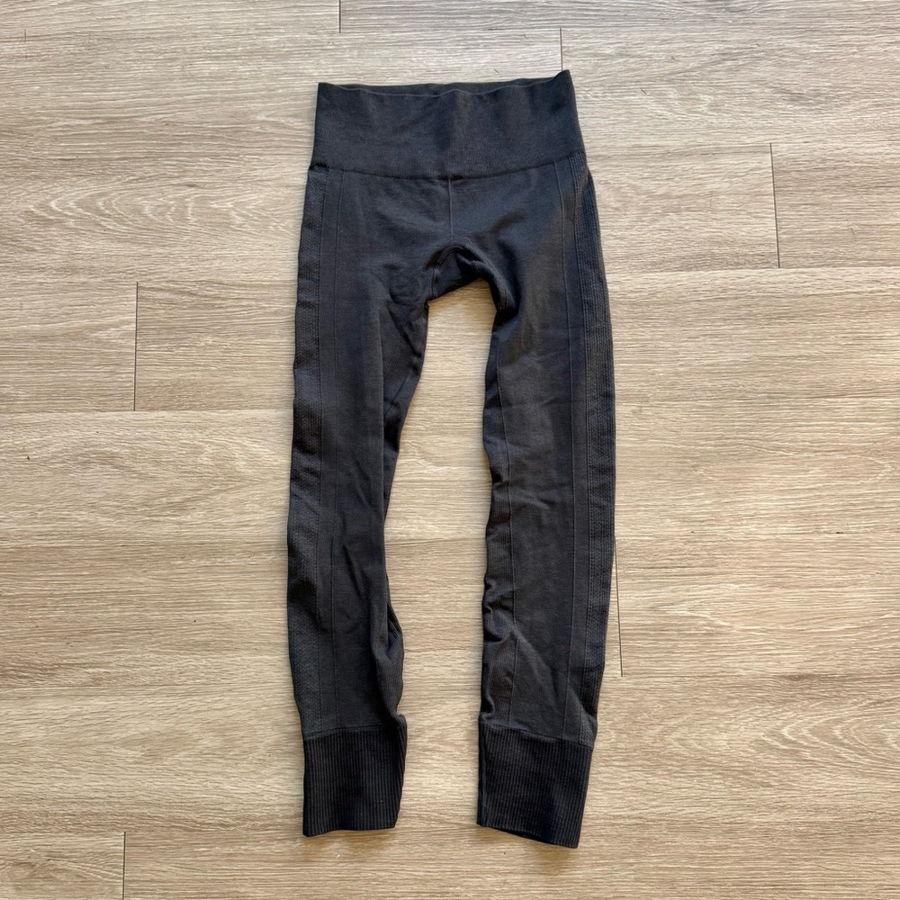 lululemon ebb to street leggings